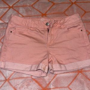 Cute little pair of pink denim shorts!